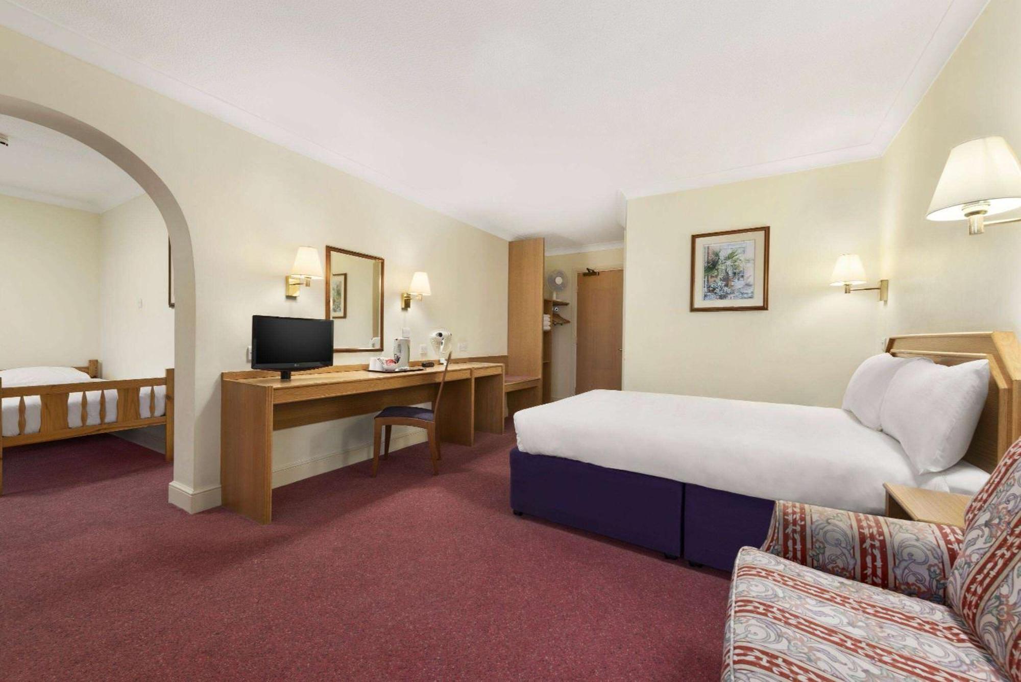 Days Inn Στάφορντ Εξωτερικό φωτογραφία